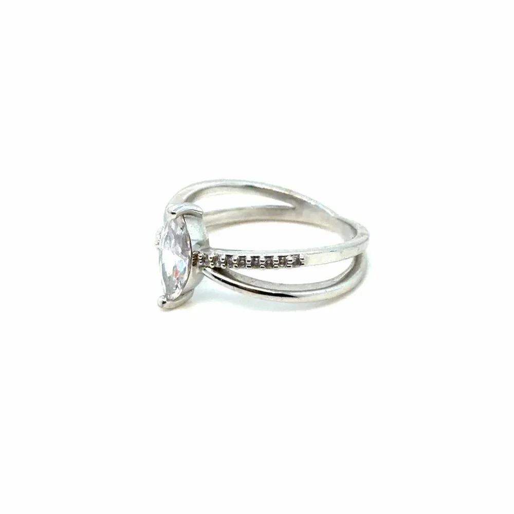 Teardrop Criss-Cross Design Cz Ring‎